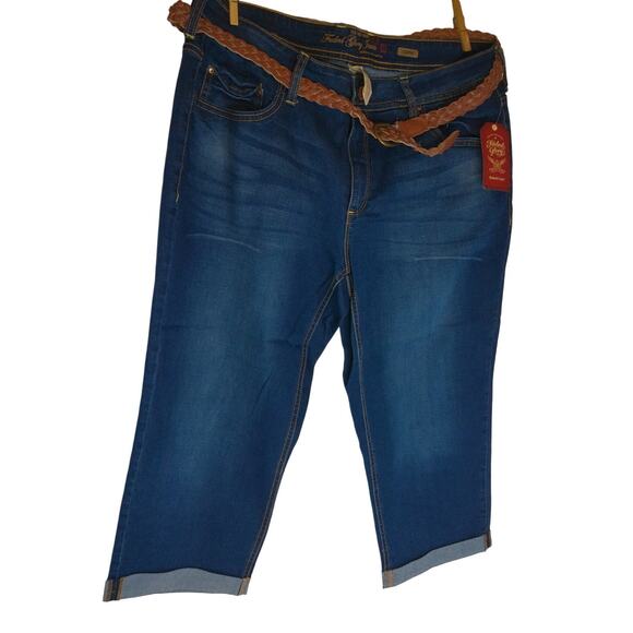 Faded Glory Belted Denim Capri Jeans Size 16 New - Picture 1 of 6
